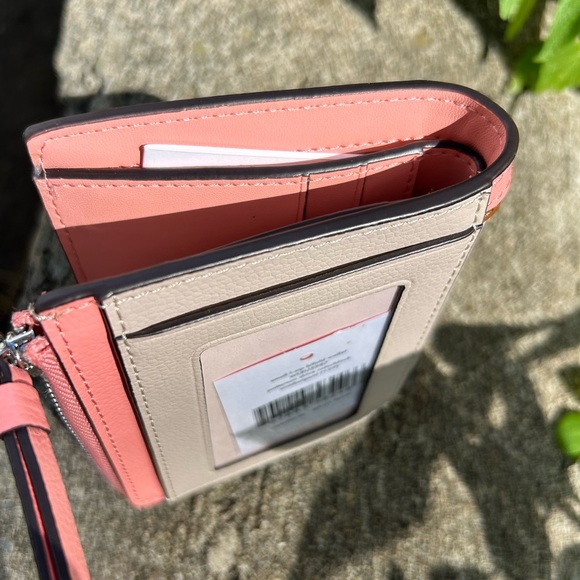 Kate spade Pink Cream Patterson Drive Colorblock Small L-Zip Bifold Wallet - Picture 10 of 13